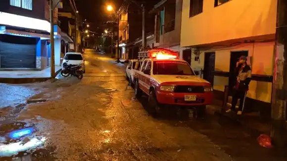 CONSTERNADOS POR FEMICIDIO EN ANTIOQUIA: a puñaladas matan a una joven de 25 años en Colombia