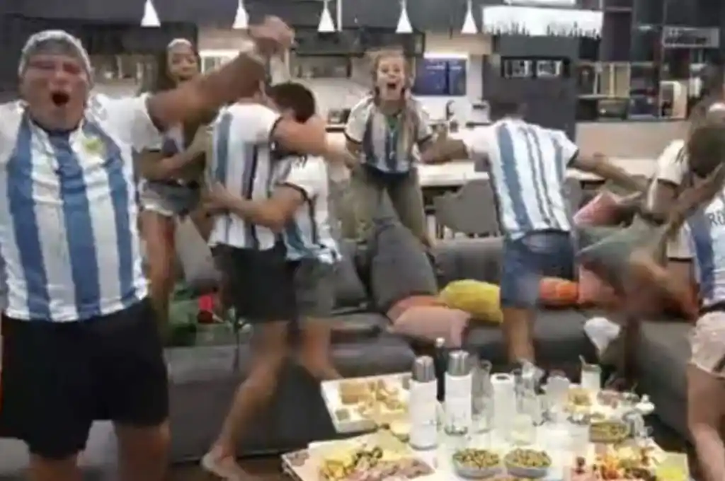 Videos: así se vivió el Himno y los goles de Argentina en la casa de Gran Hermano