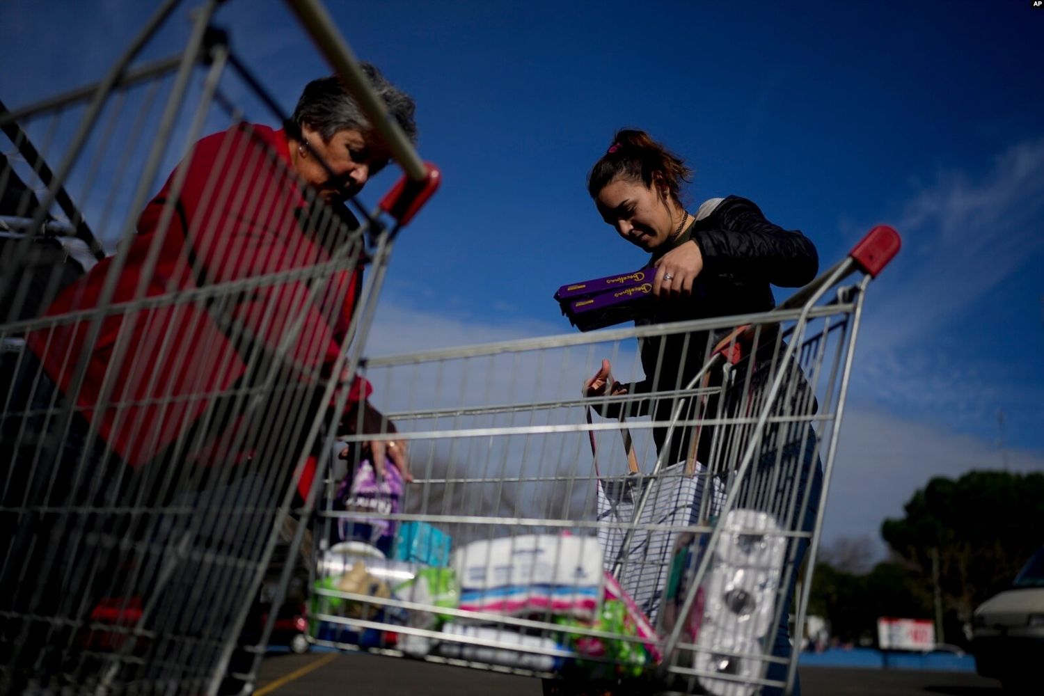 La crisis económica argentina beneficia a los uruguayos que prefieren cruzarse a comprar en Entre Ríos