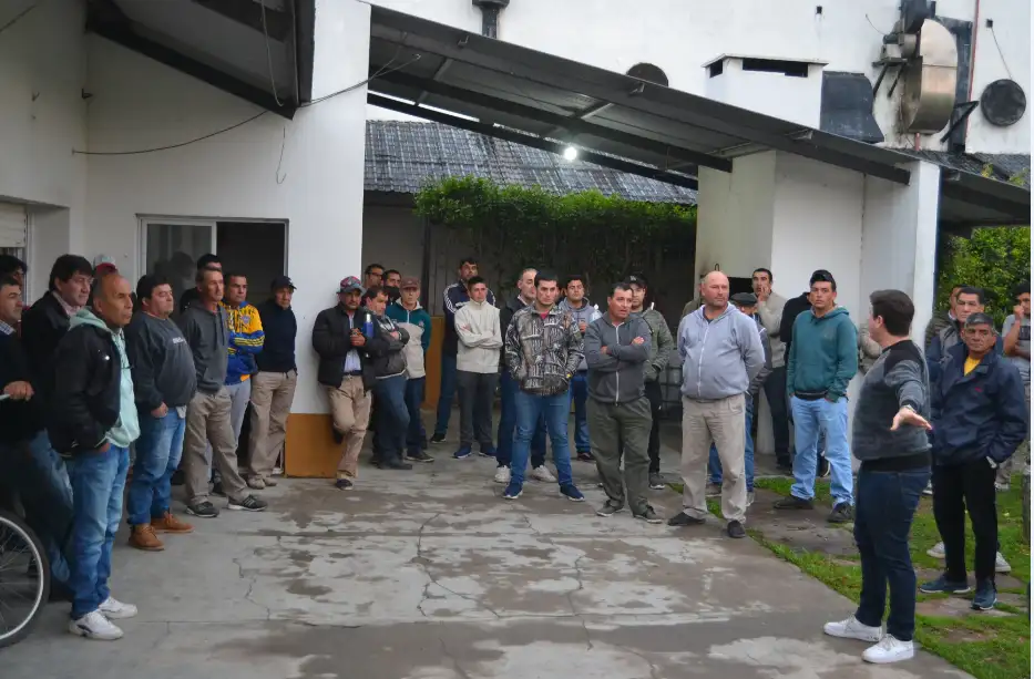 FEERSA: Trabajadores de la Cooperativa mantuvieron una reunión