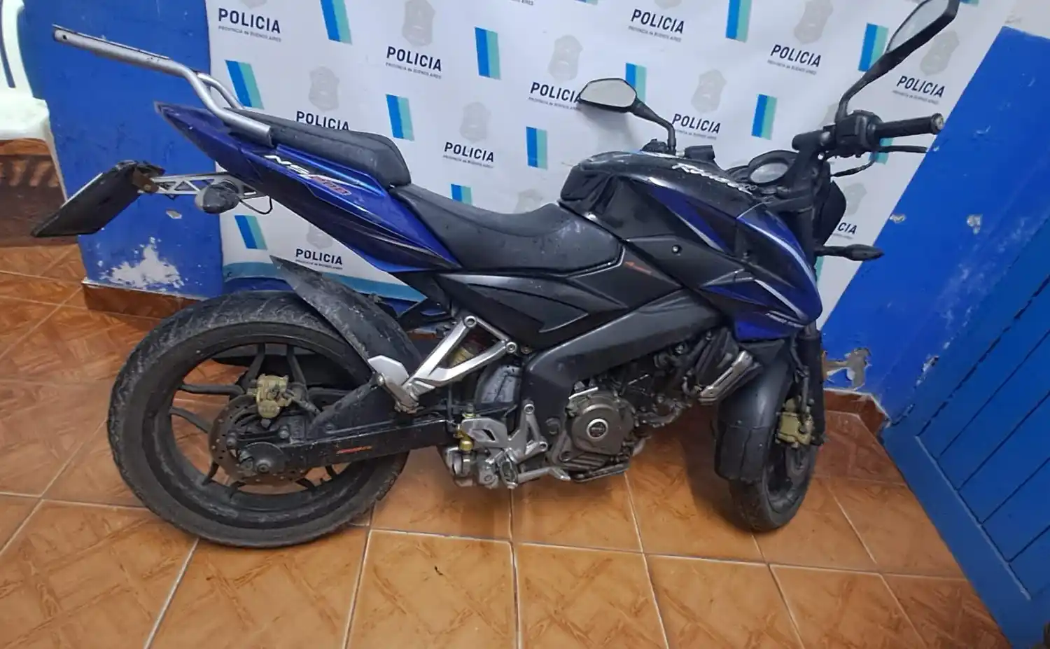 Entre sus prendas llevaban un cargador de pistola calibre 22.