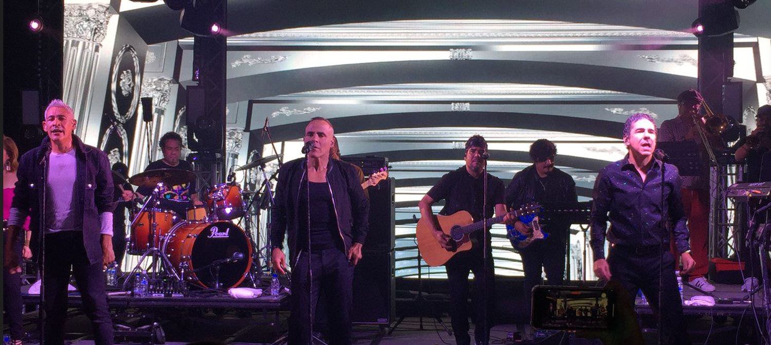 ¡SE SUBIERON HASTA EN LAS SILLAS! Los ex Menudo revivieron la adolescencia de las caraqueñas