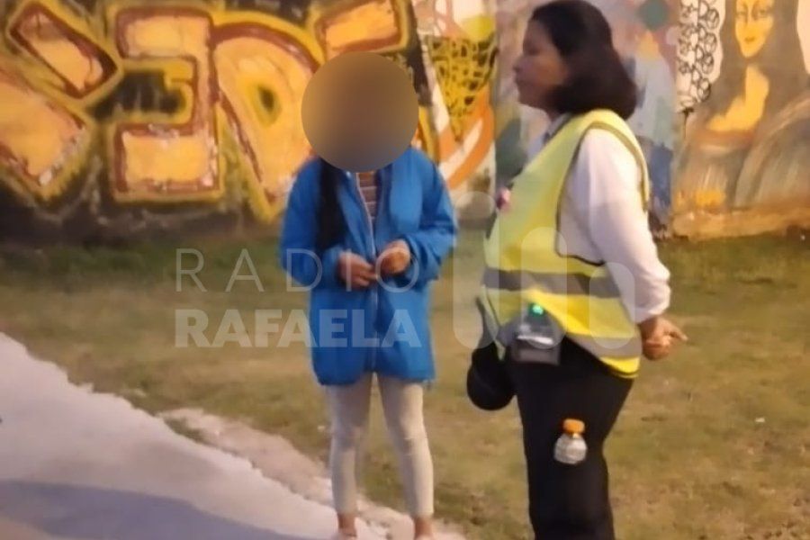 A metros de la Jefatura: dos menores de edad habrían robado en una tienda de ropa y fueron detenidas