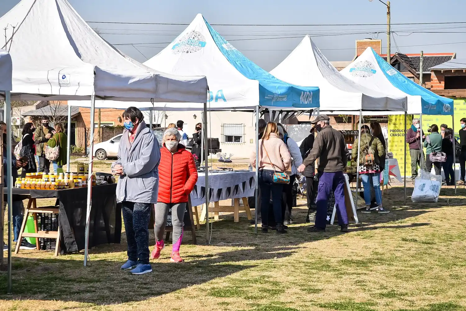 La feria “Mercados Bonaerenses” se realizó en el barrio El Hueco con emprendedores locales