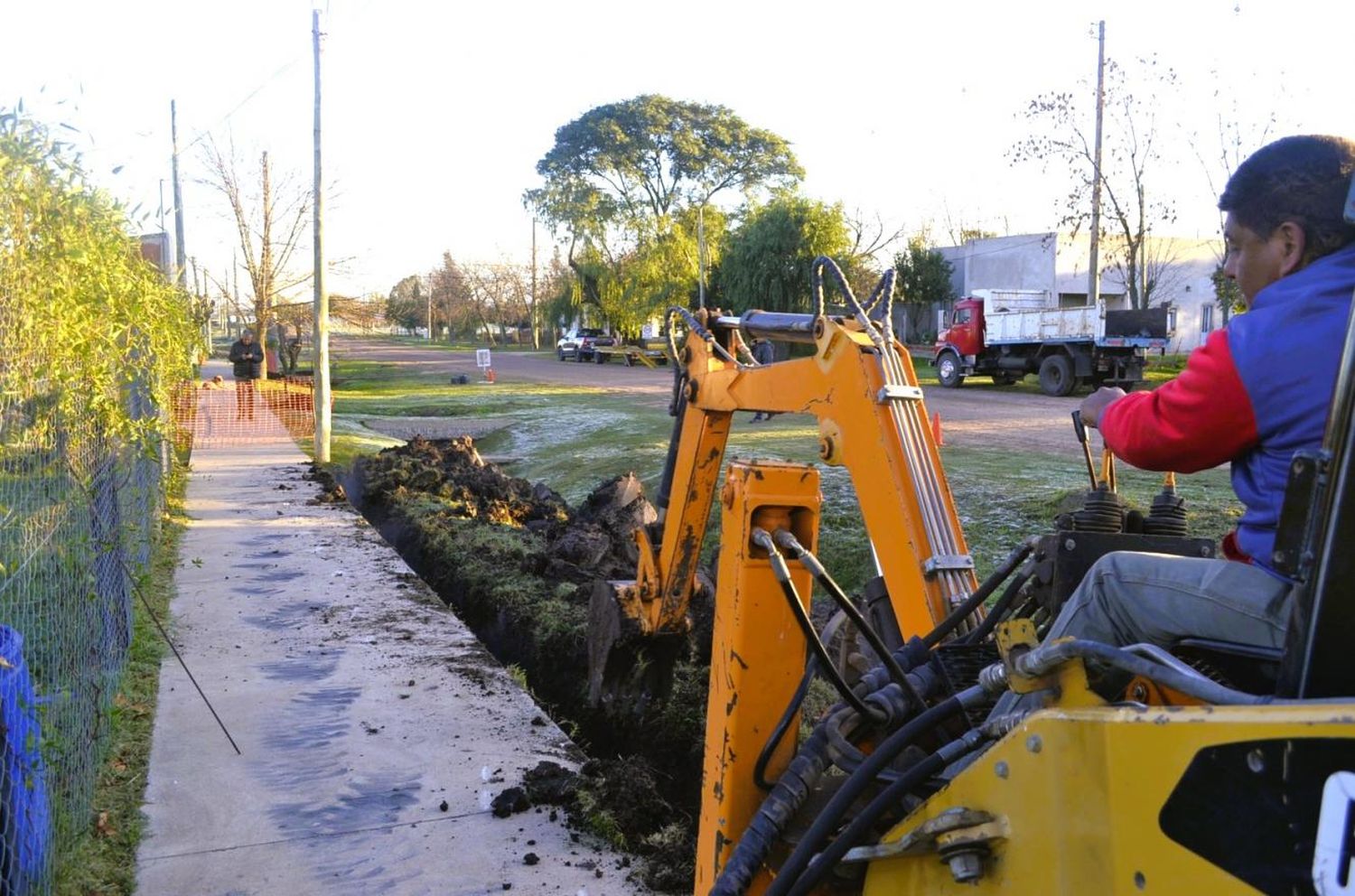 Urdinarrain: comenzó la obra del gas natural para 60 lotes del Banco Municipal de Tierras