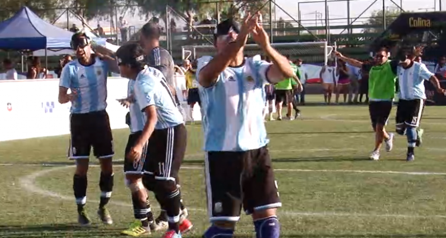 Los Murciélagos, con Silvio Velo, campeones de la Copa América en Chile