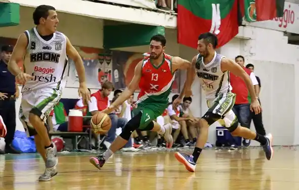 Racing recibe a Neptunia en el primer juego de las semifinales 