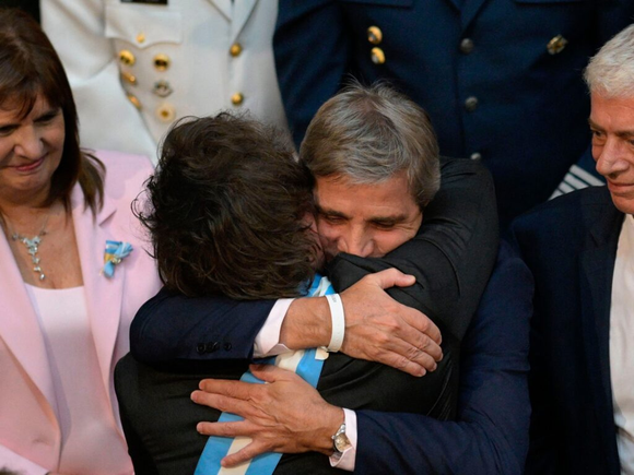 Los blanqueos del Gobierno: cómo funcionan y qué tan positivos son