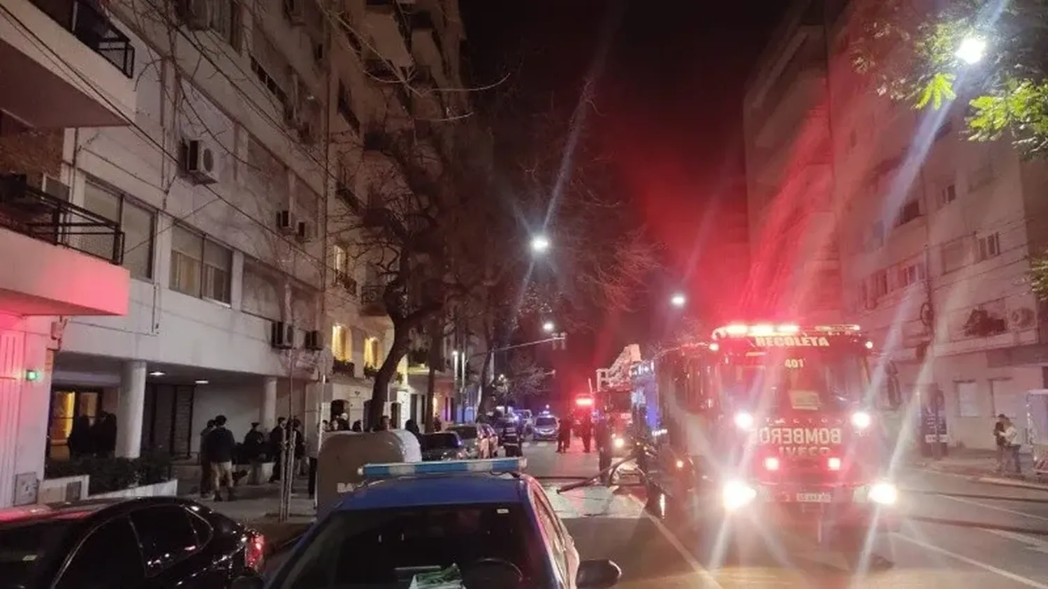 Palermo: una mujer murió y otra debió ser hospitalizada tras el incendio en un edificio