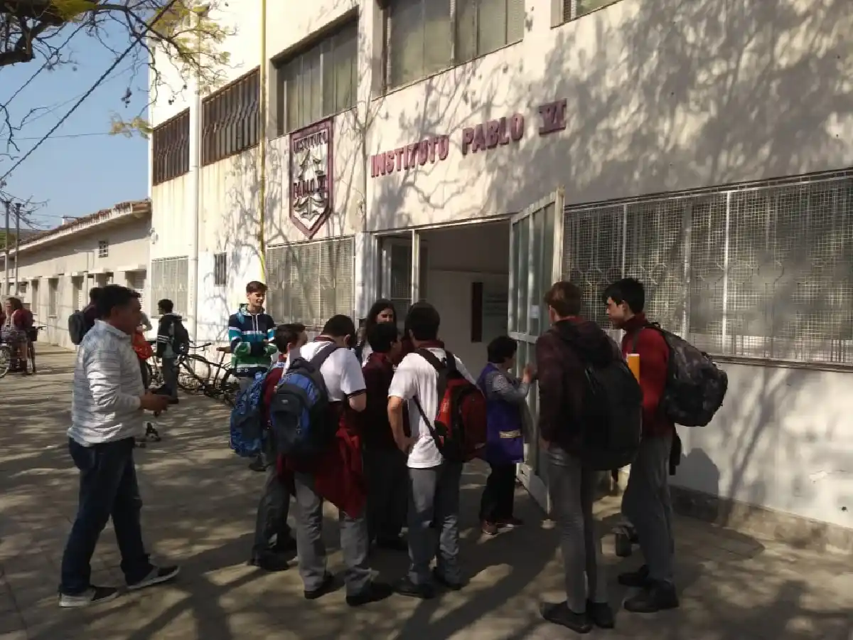 Estaría estable el alumno que recibió un puntazo con unta tijera en un recreo 
