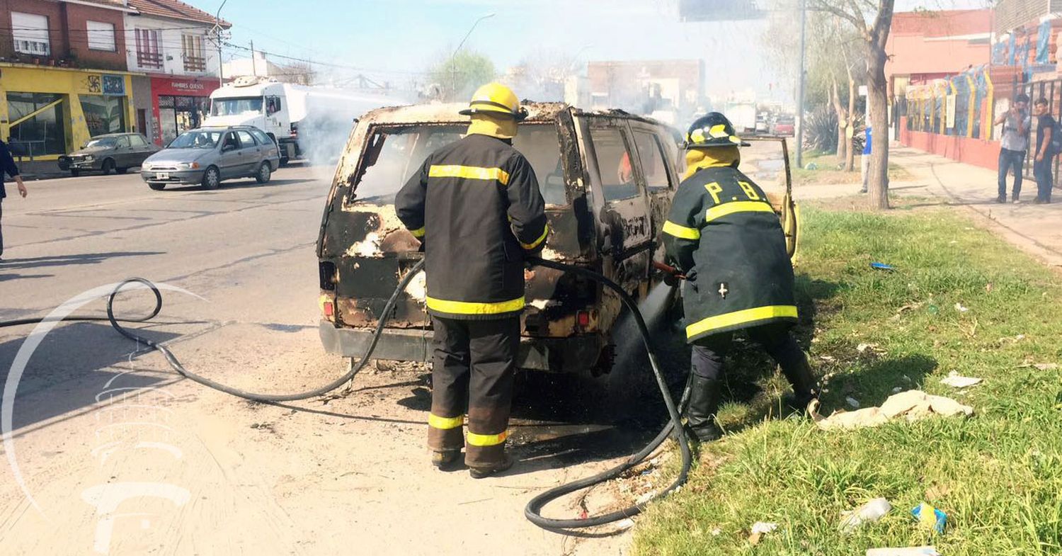 Incendio de una camioneta: sería intencional