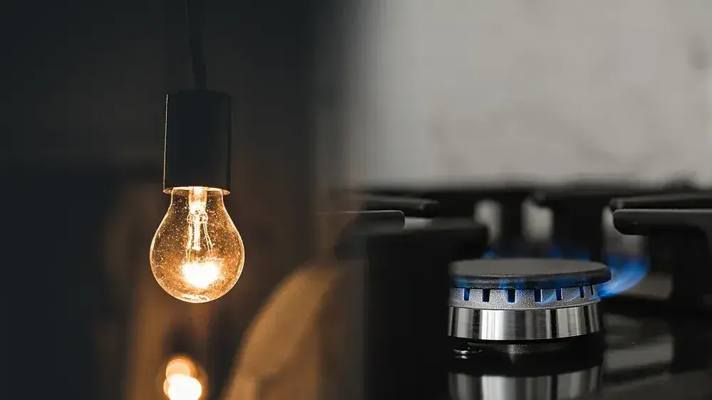 El Gobierno aumentó las tarifas de luz y gas