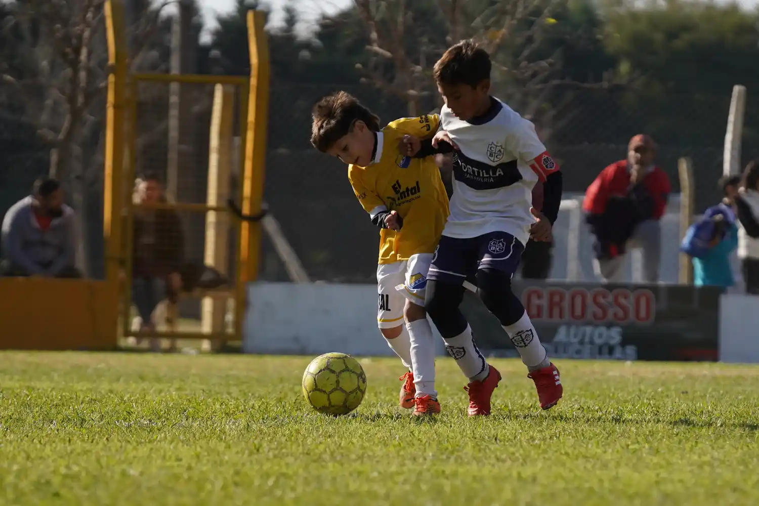 El Apertura de Baby Fútbol se define este sábado.