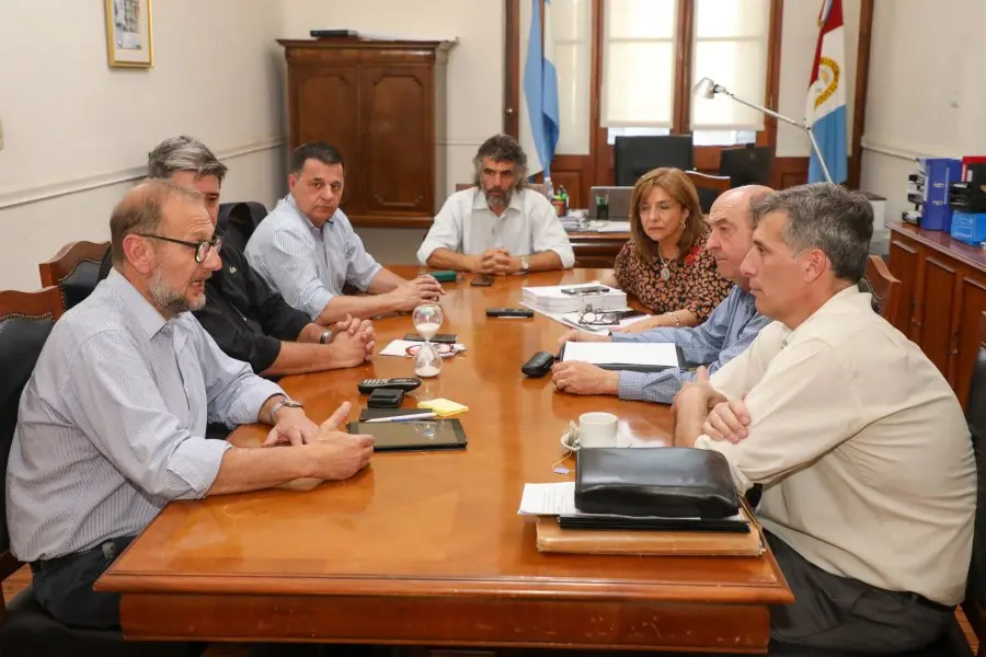 El gobierno provincial continúa con las reuniones de transición en materia de servicios públicos
