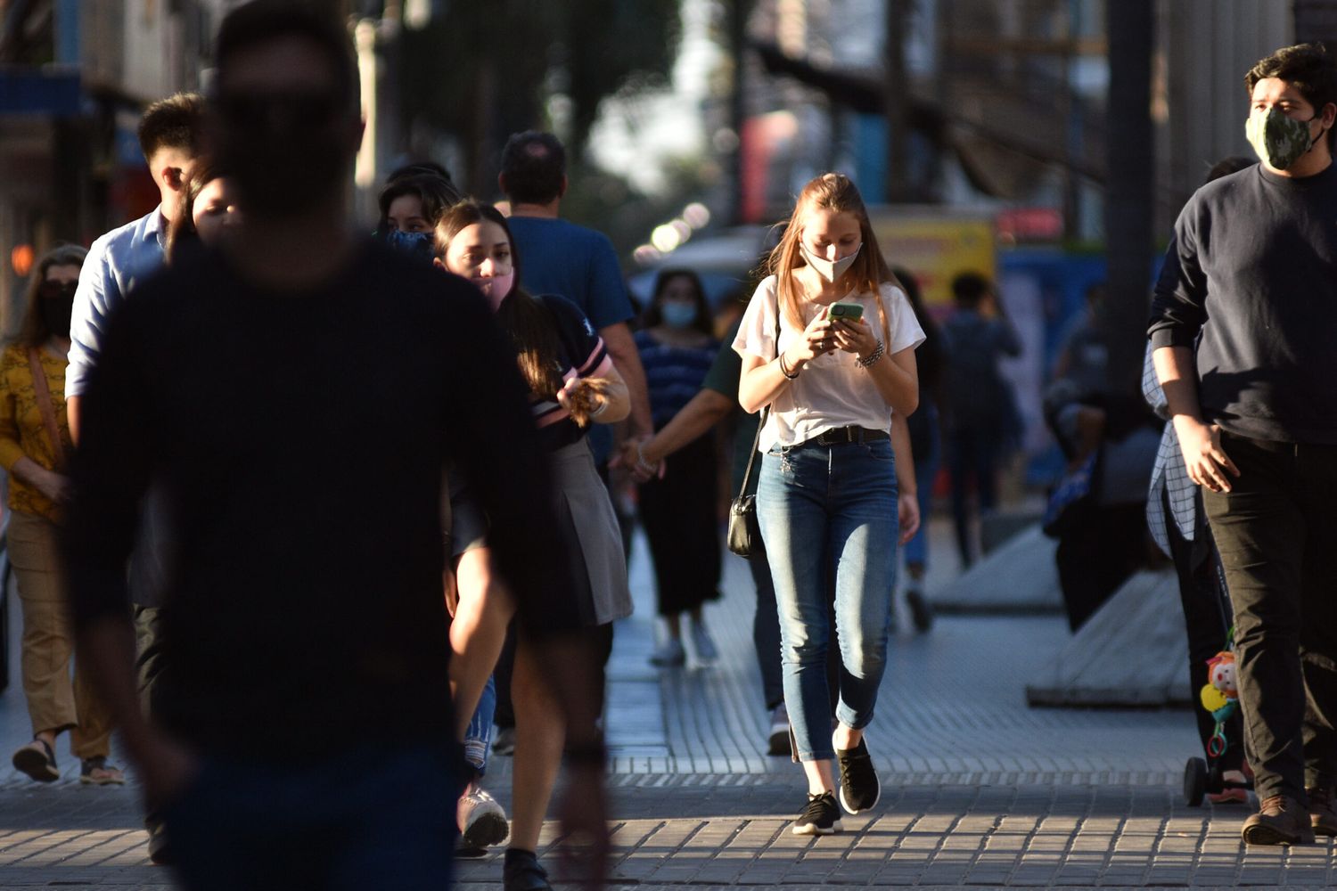 Santa Fe: seis personas murieron y hubo 1.568 nuevos casos de coronavirus