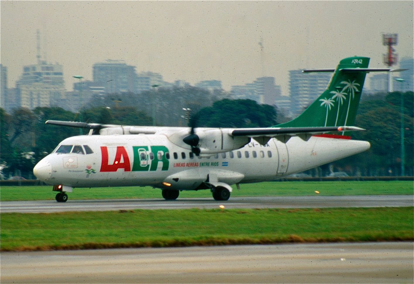 #TBT: Los vuelos de Líneas Aéreas de Entre Ríos (LAER) en 1999
