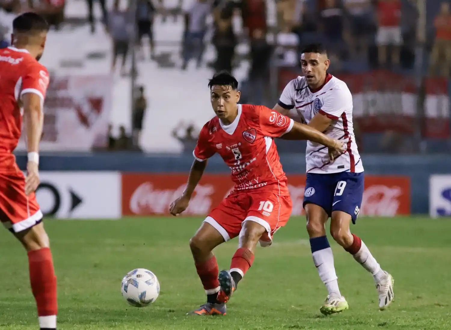 San Lorenzo avanzó en cancha de Quilmes.
