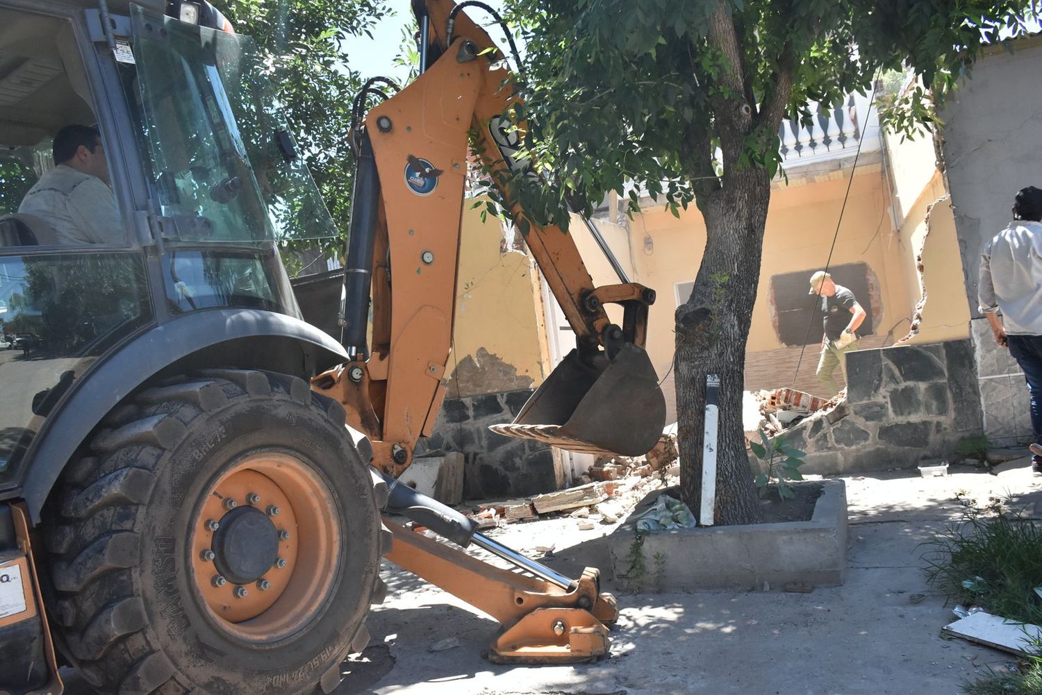 Procedimiento para inutilizar un inmueble donde se vendía drogas.