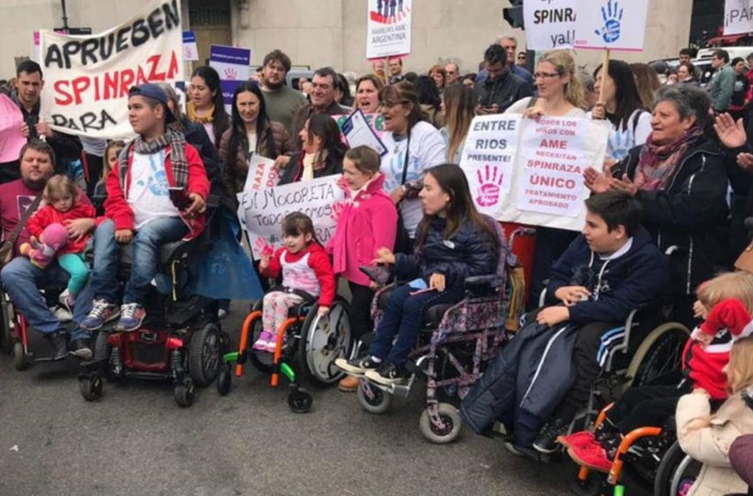 Mar del Plata se suma a la campaña solidaria de Córdoba: Spinraza ya!