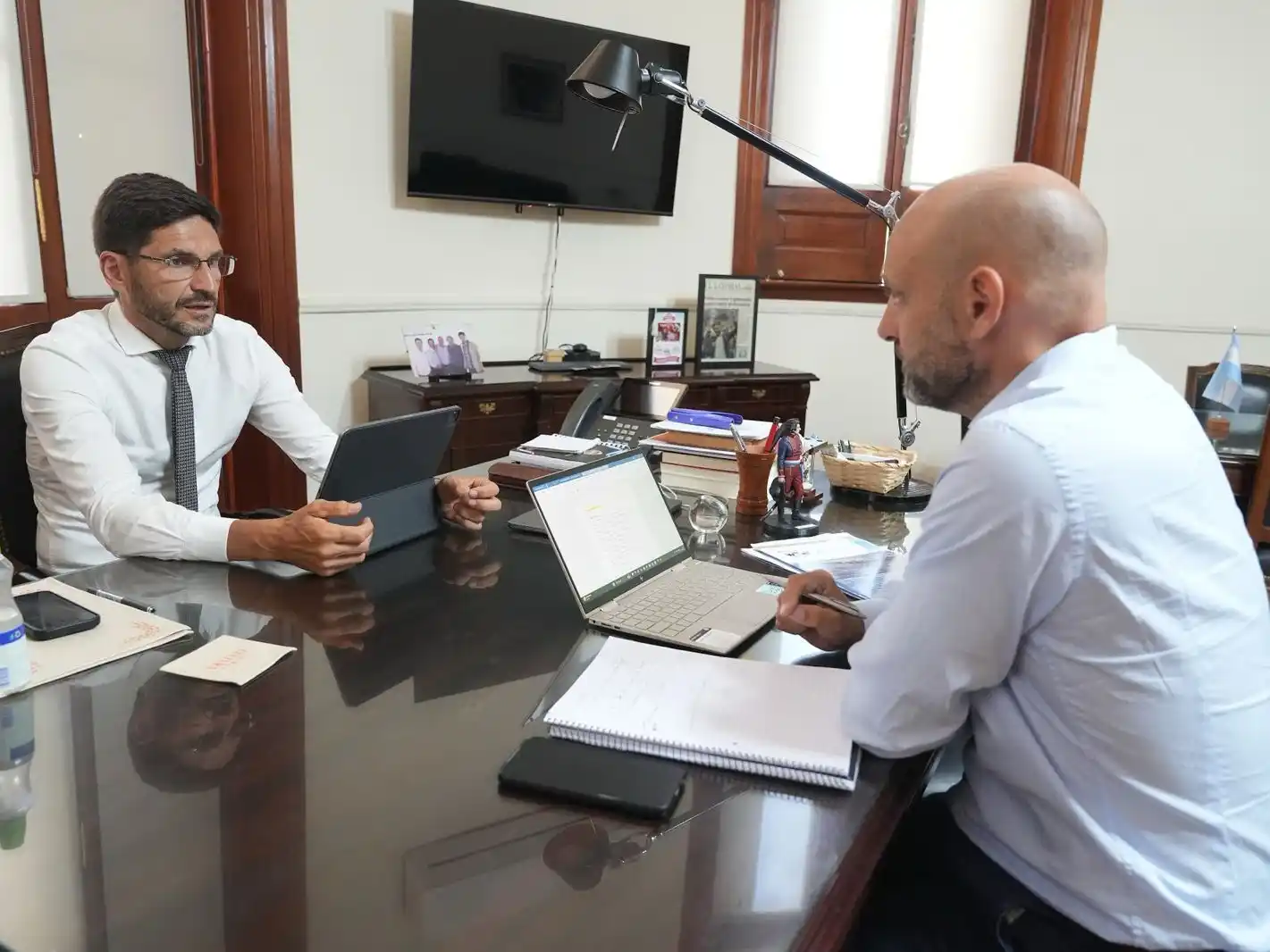 Puccini, junto a Pullaro, fueron los encargados de hacer la presentación ante el gobierno nacional.