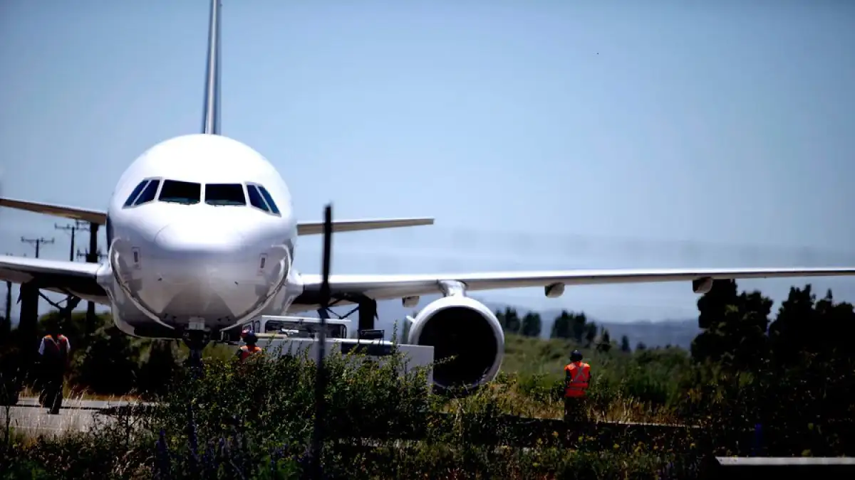 Piloto canadiense ebrio intentó volar un avión a Cancún