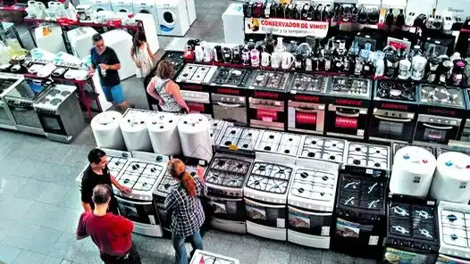 Préstamos personales y las tarjetas ya cuestan 80%