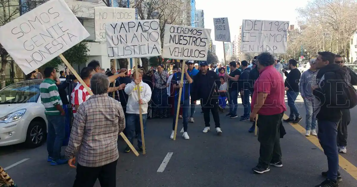 Lavado Total: comunidad gitana reclama la restitución de sus vehículos