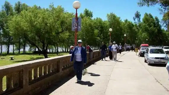 Victoria lanza fuerte plan de austeridad ante caída de coparticipación