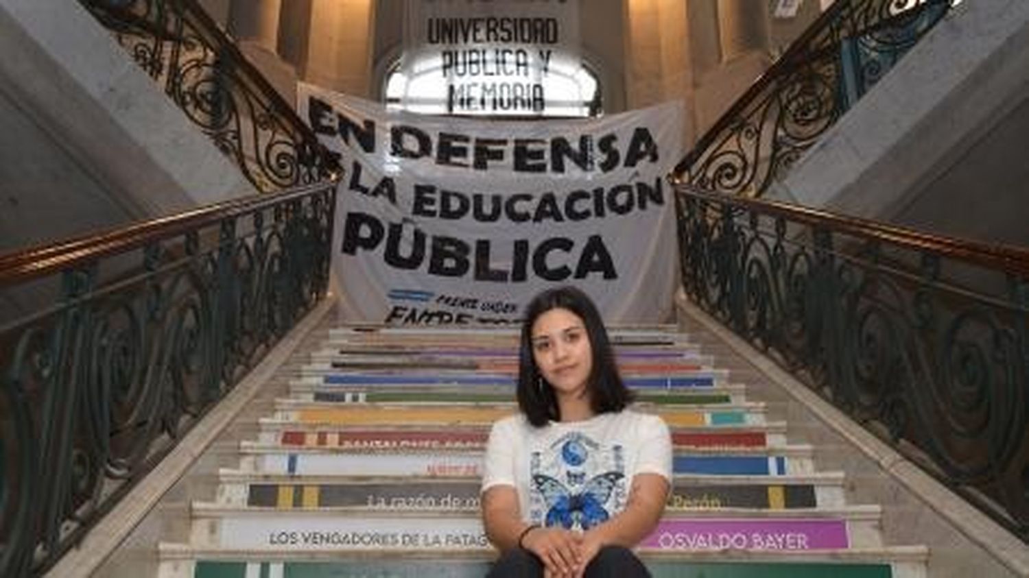 Es la primera universitaria de su familia y afirma: "la educación pública nos cambió la vida"