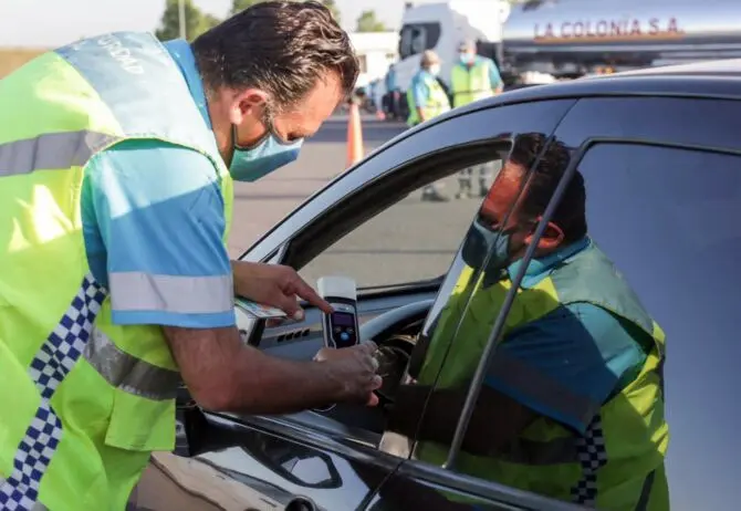 Seguridad Vial pide responsabilidad en Navidad: “Si manejas, no tomes”