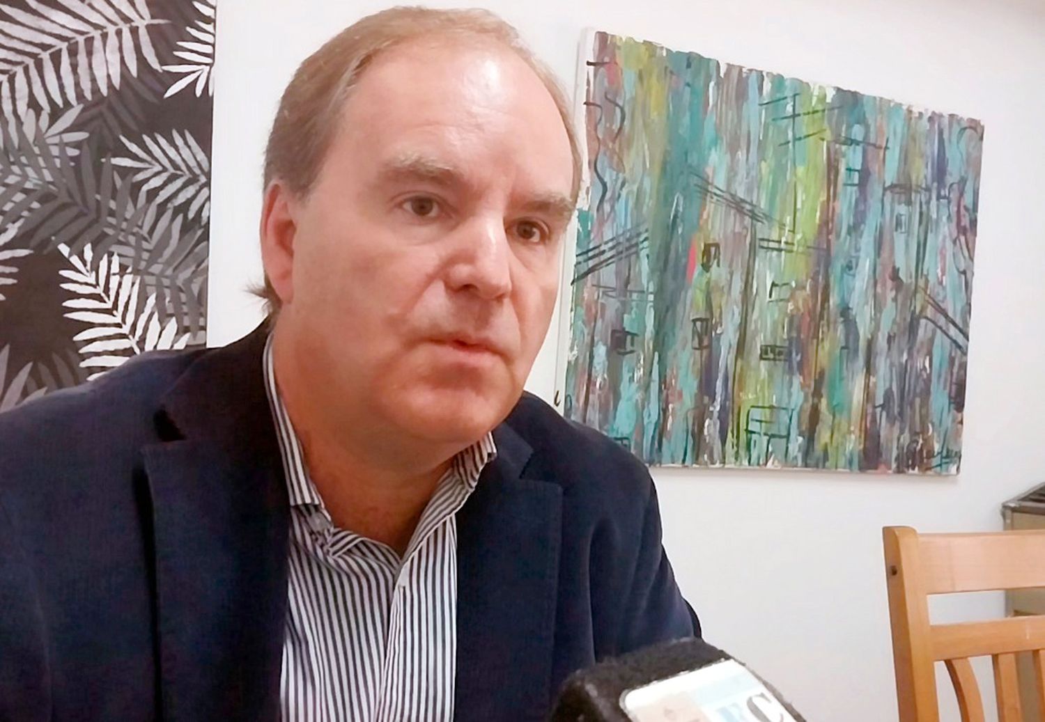 “No cambia ni un centímetro los planes políticos del intendente”