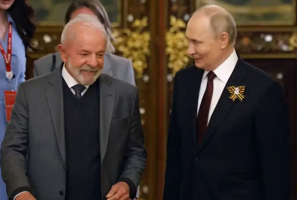 Lula dialogó telefonicamente con Putin