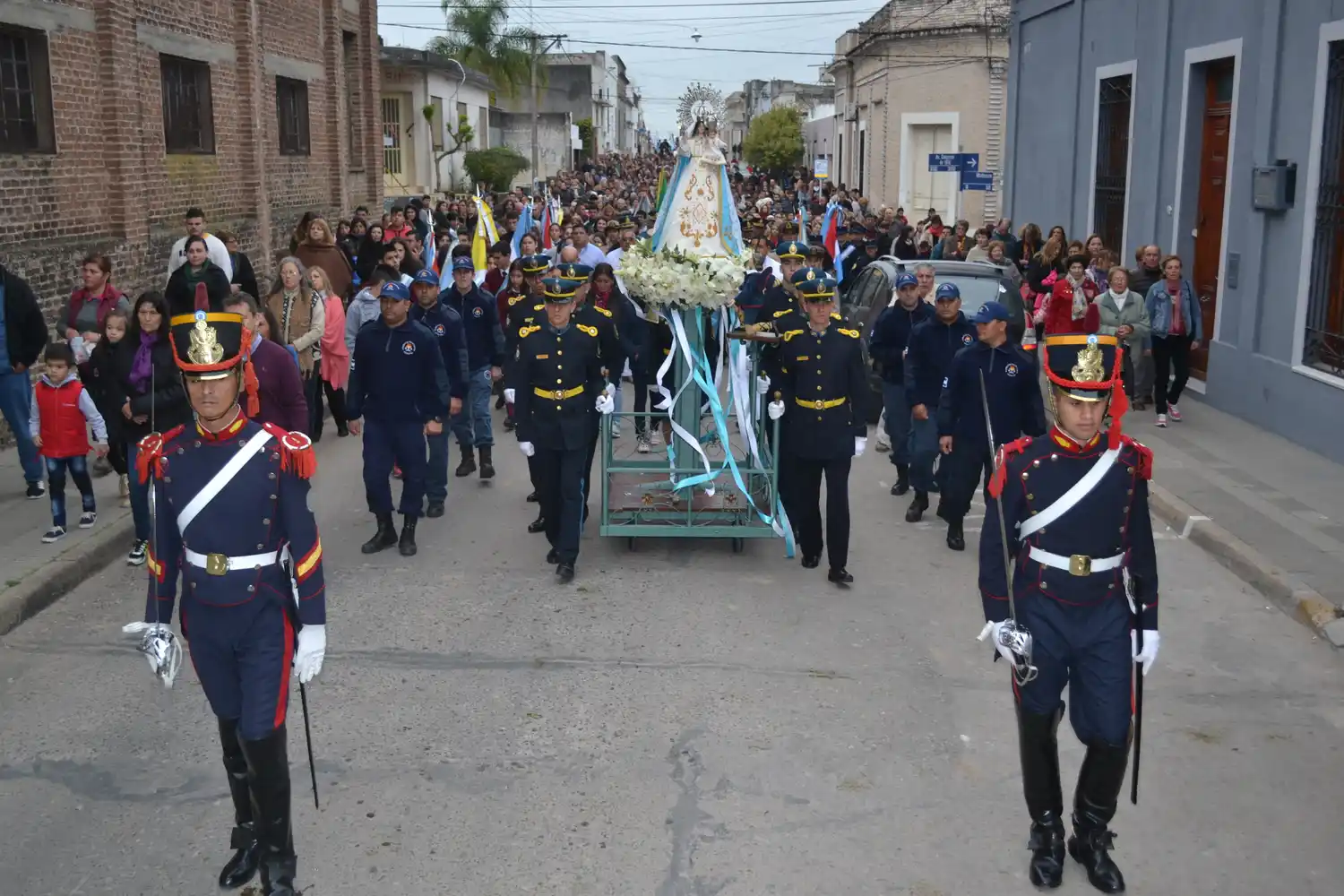 Nuestra Señora de Aránzazu y la religión en Victoria