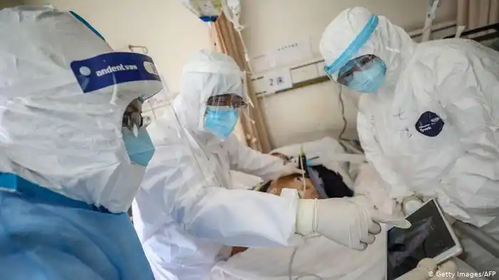 El COVID-19 sigue azotando al mundo: al menos 685 mil personas fallecieron por el virus