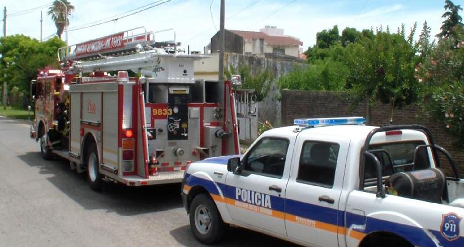 Bomberos intervino en un incendio de una vivienda