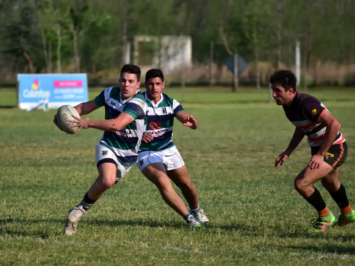 Juegan Los Charabones