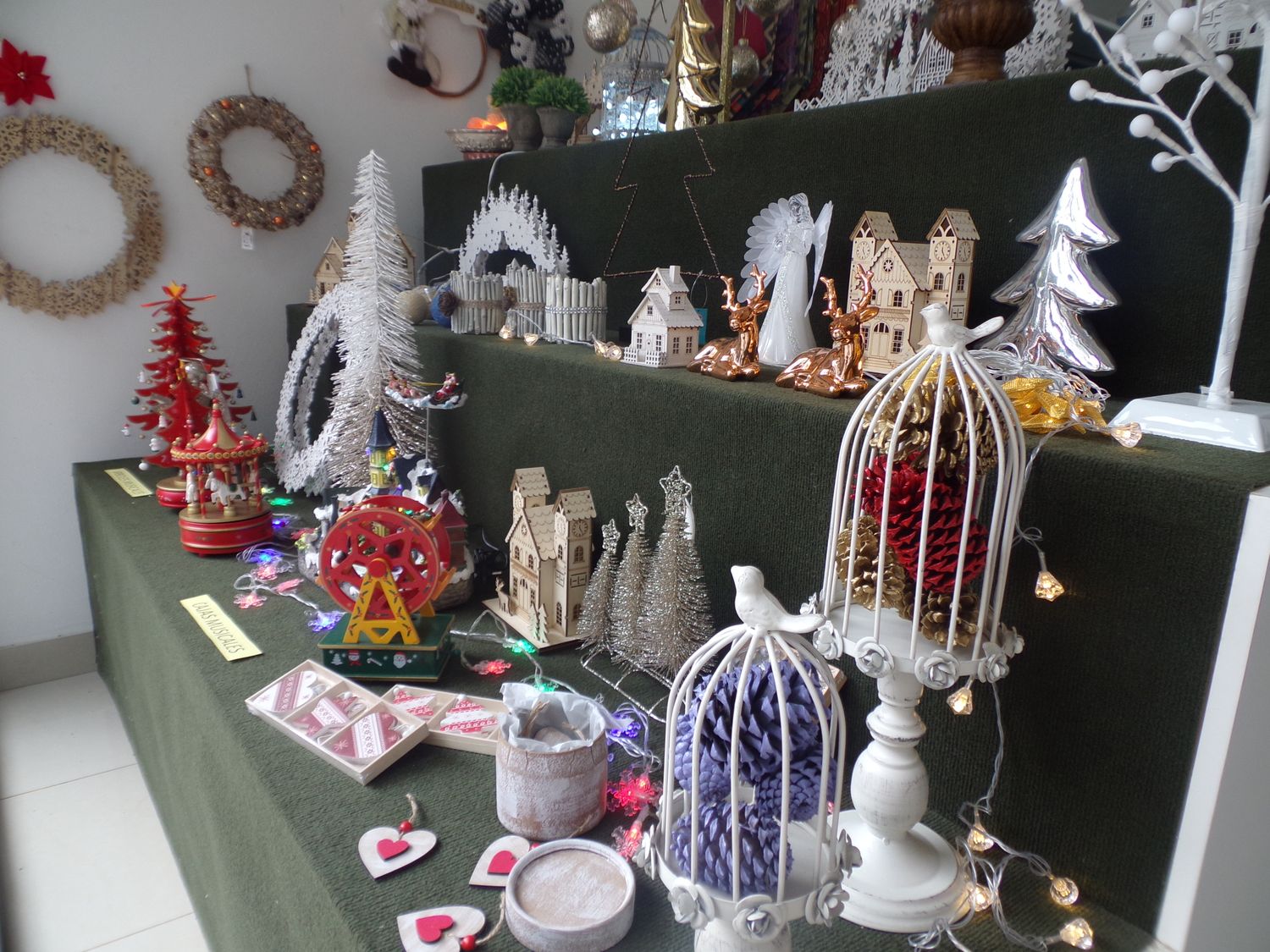 La Navidad llega con muchas luces