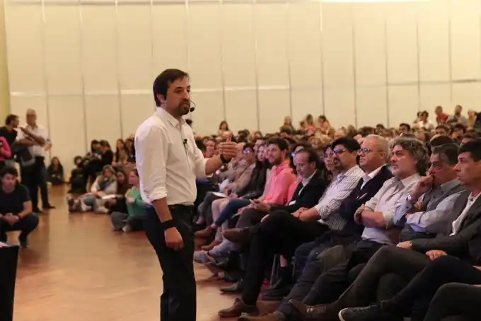 Kreplak presentó el Plan Quinquenal de Salud: cuáles son los beneficios para los bonaerenses