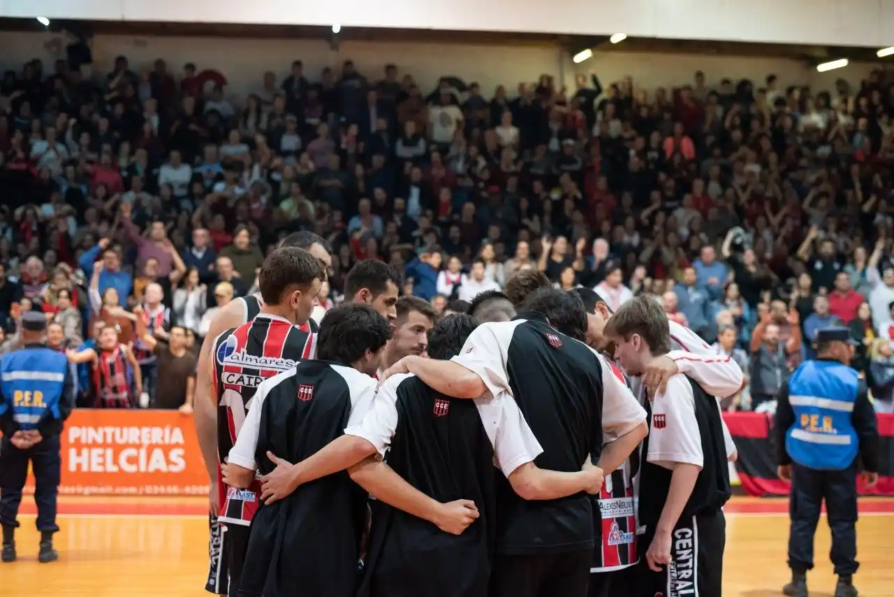 Central se la juega ante Villa Mitre buscando equilibrar la serie final