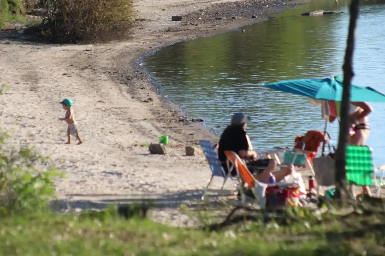 Se adelantó el verano: Los vecinos coparon los espacios públicos