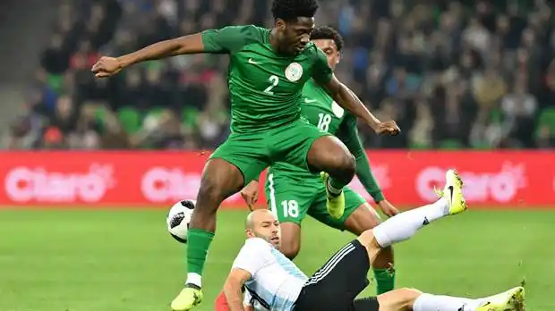 Mascherano sufrió un desgarro en el partido con Nigeria y estará un mes inactivo