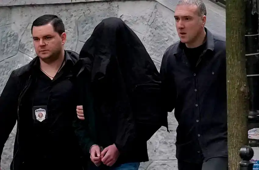 Un alumno mató a nueve personas en una escuela de Belgrado