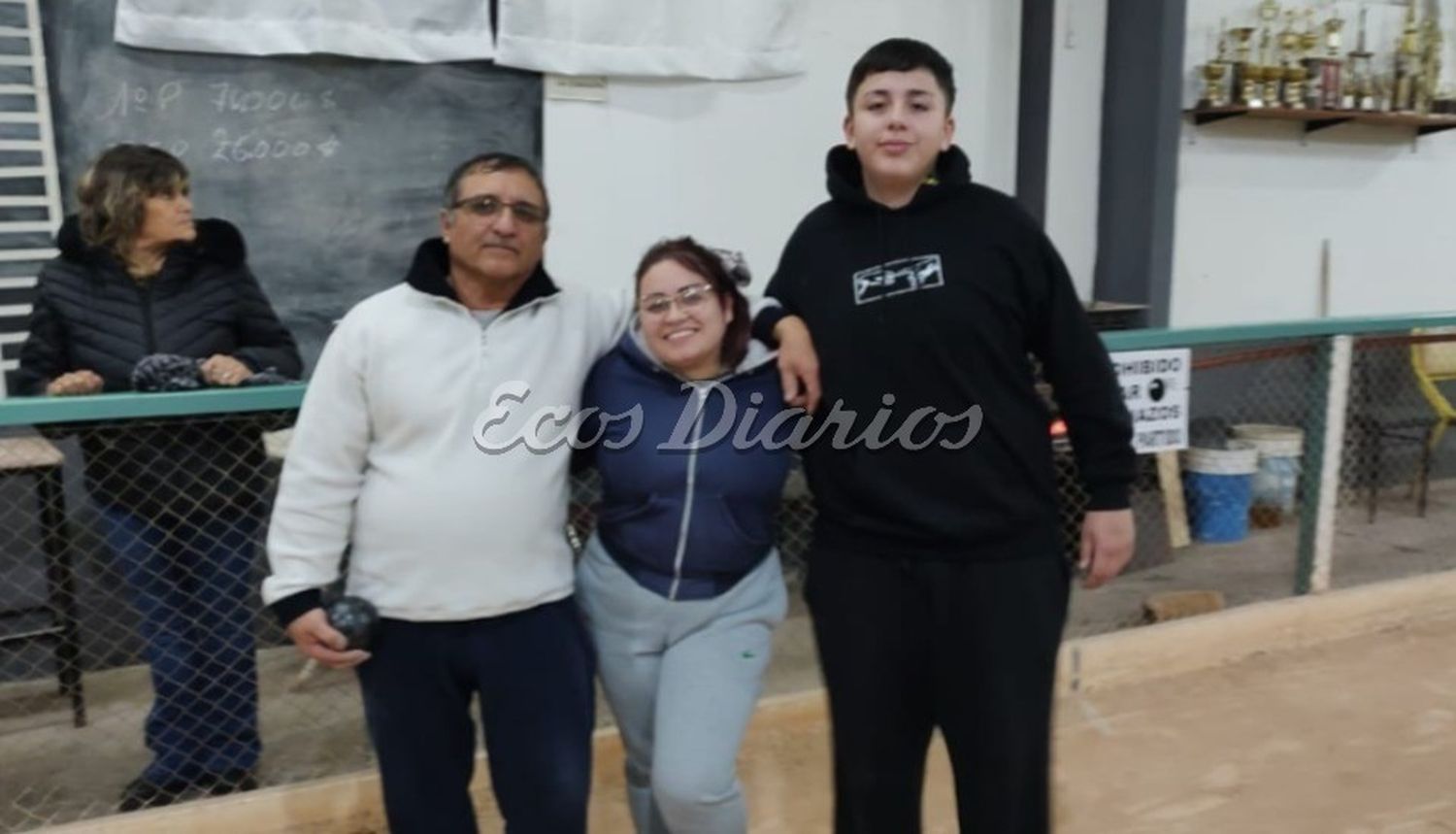 El terceto campeón de izq. a der. Mario Álvarez, Sol Álvarez y Valentín Pacheco