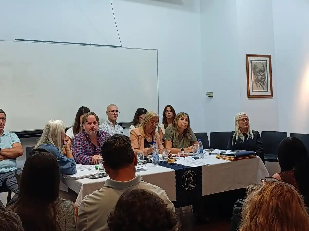 Paritaria bonaerense 2026: la FEB rechazó el 3% de aumento y votó no iniciar las clases en la Provincia