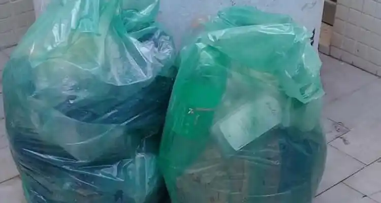 Conciencia Ecológica propone separar residuos reciclables y entrega “bolsas verdes”