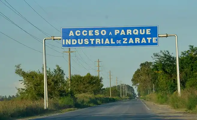 Zárate: Intendente Cáffaro presentó obras para camino industrial