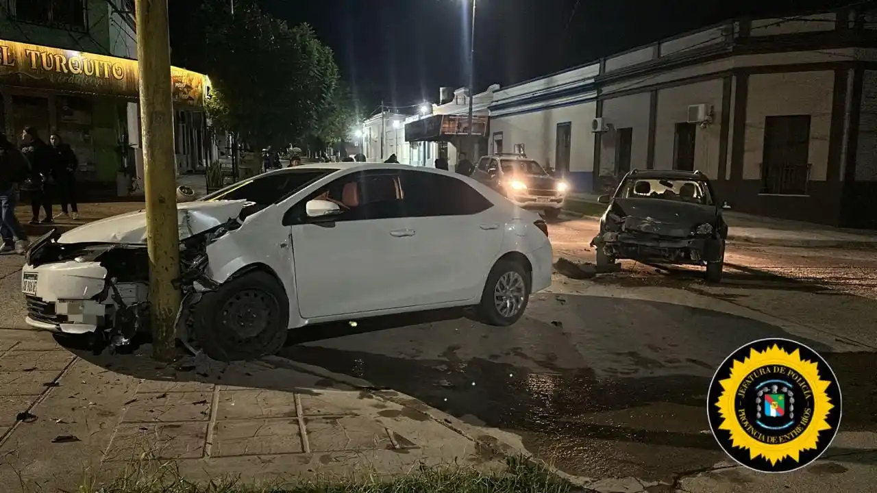 Accidente de tránsito en Diamante: Cuatro personas con lesiones leves tras colisión vehicular