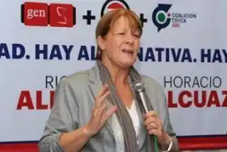 "El voto a Massa es inútil, es una lista armada en un casting”