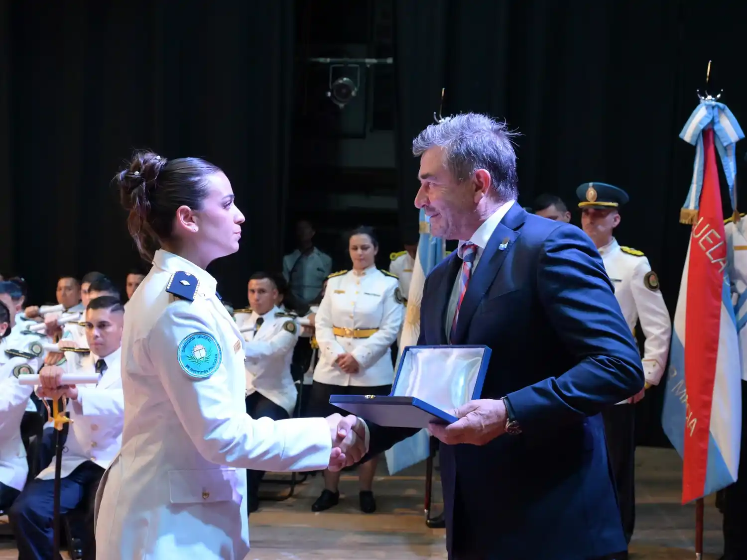 Realizaron el acto de egreso de oficiales en la escuela de Policía de Entre Ríos