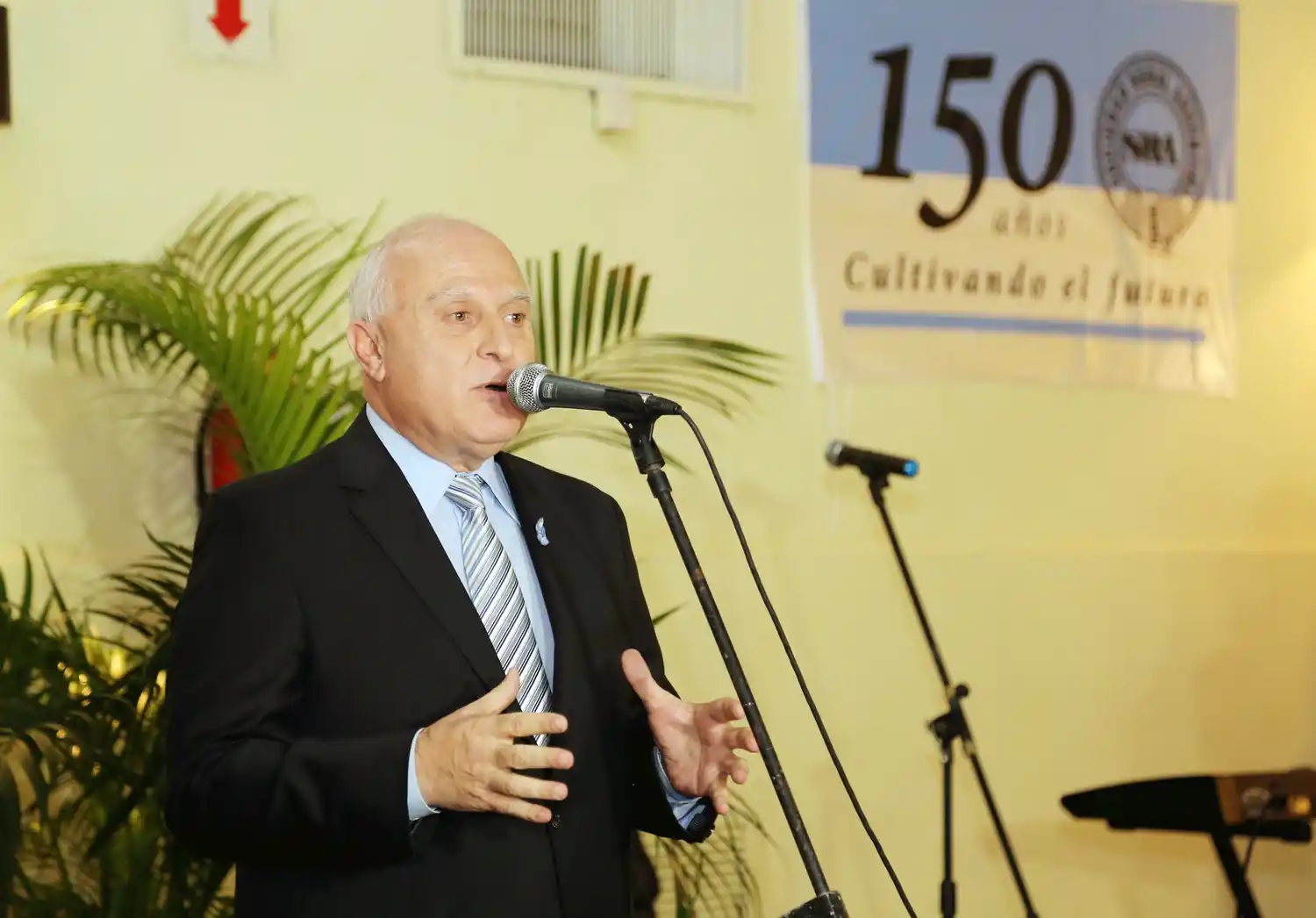Lifschitz participó del 150º aniversario de la Sociedad Rural